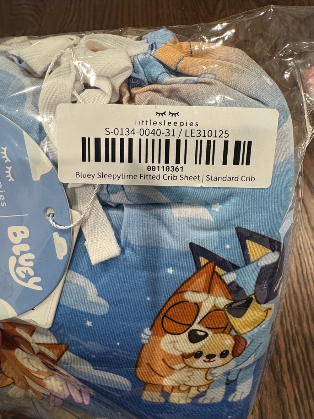 Little Sleepies Bamboo Bluey Sleepy Fitted Crib Sheet - NWT - Picture 2 of 3